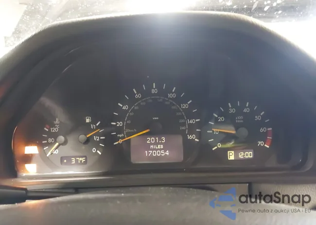 WDBJH82JX2X069370: 44120569