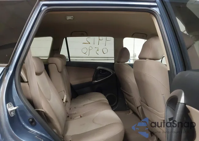 JTMBD33V976054605: 44120590