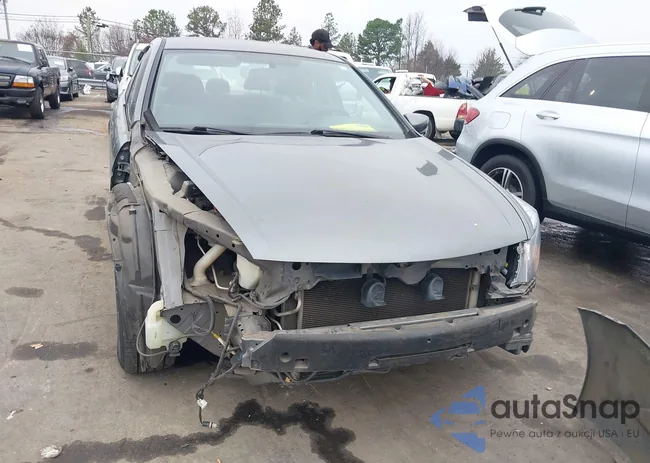 1HGCP2F46AA052938: 44120596