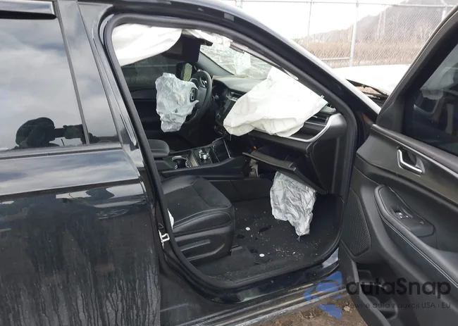 1C4RJHAG4RC224270: 44120619