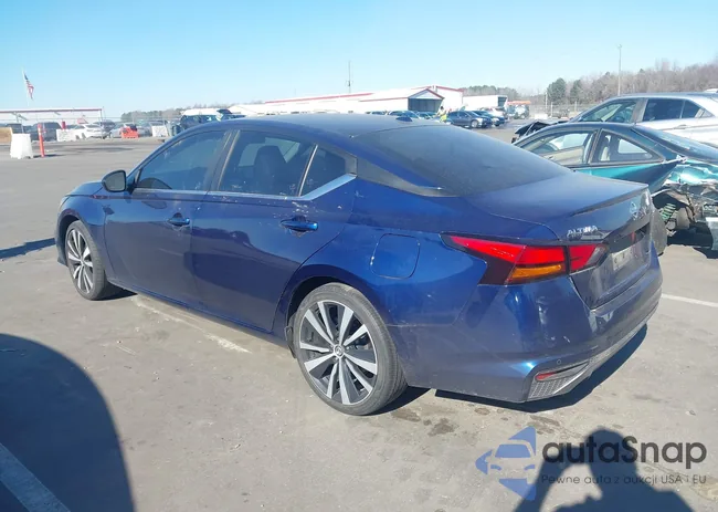 1N4BL4CV8NN331004: 44120624