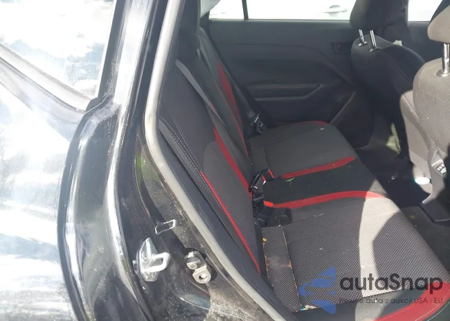 JF1GUHJC4R8311137: 44120656