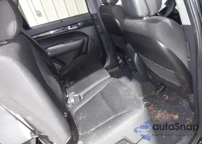 5XYKTCA61FG571889: 44120676