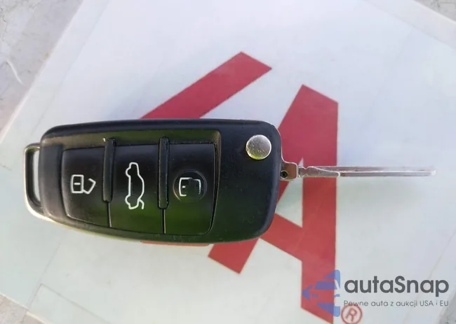 WA1DGAFE3CD003472: 44120687