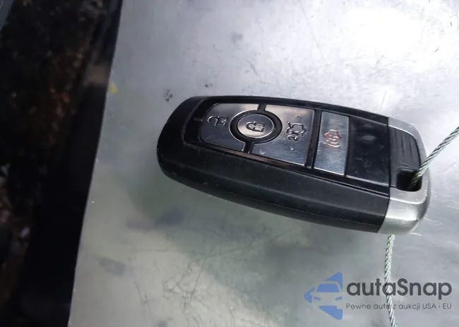 3FA6P0LU5HR323434: 44120709