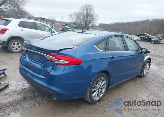 3FA6P0LU5HR323434: 44120709