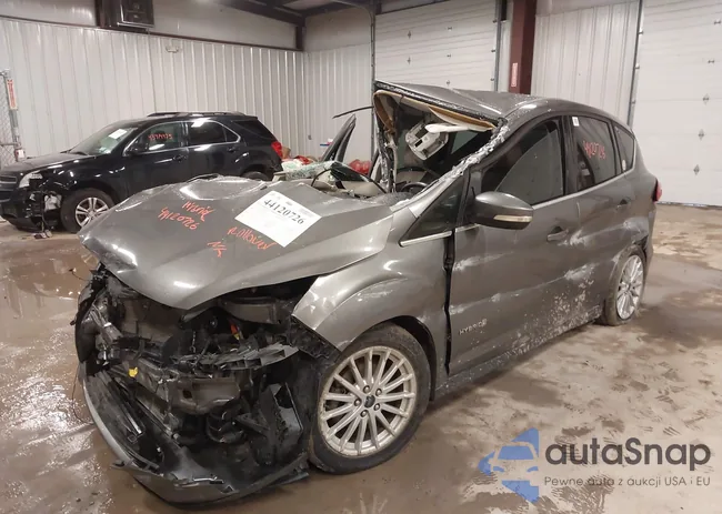 1FADP5BU2EL504507: 44120726