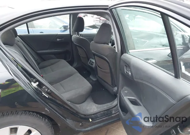 1HGCR2F70EA037460: 44120781