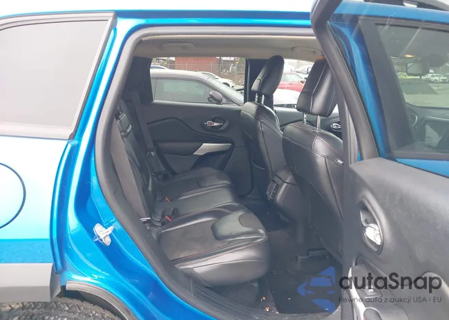 1C4PJMBS4HW601955: 44120783