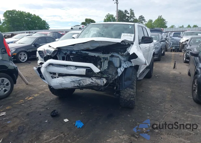 JTEMU5JRXN6034091: 44120803