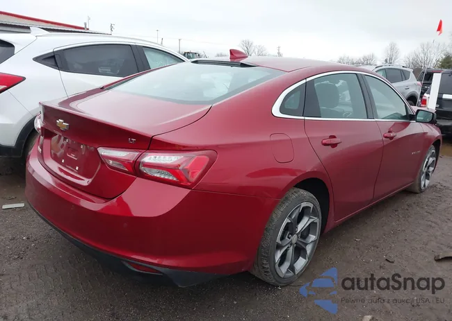 1G1ZD5ST9NF103320: 44120811