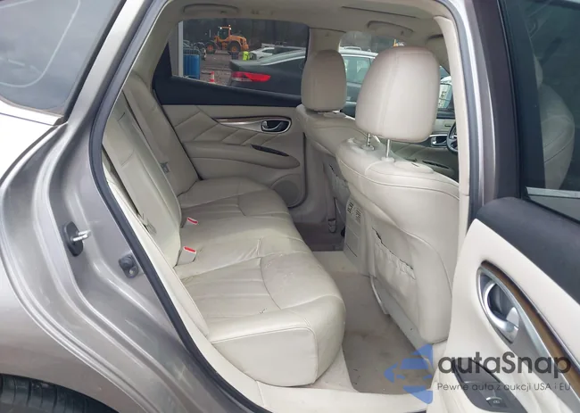 JN1BY1AP5BM326068: 44120820