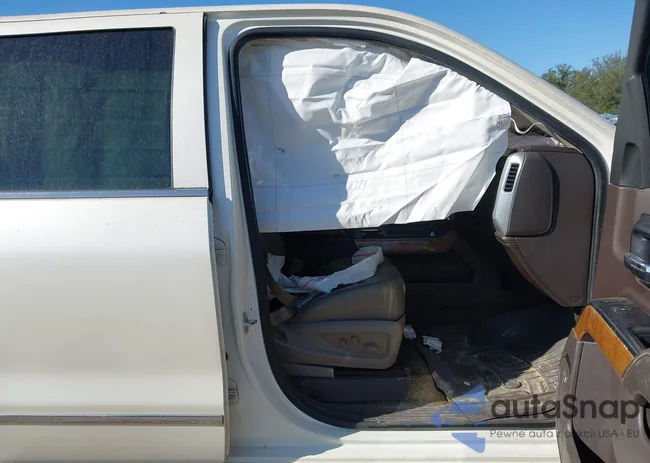 3GTU2VEC7EG259504: 44120830