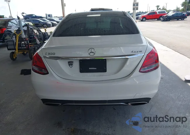 WDDWF4KB0GR183281: 44120832