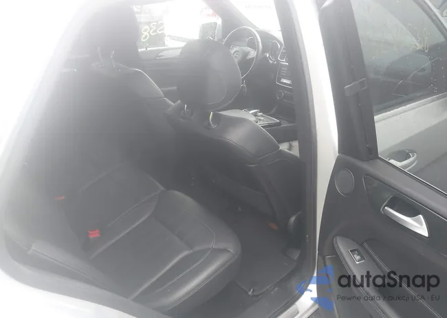 4JGDA5HB8JB179875: 44120834