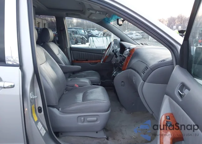 5TDBK22C37S002189: 44120880