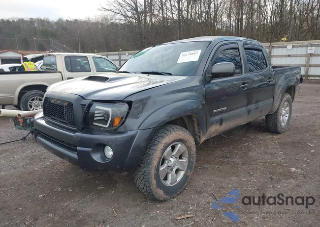 3TMLU4EN1BM064593: 44120883