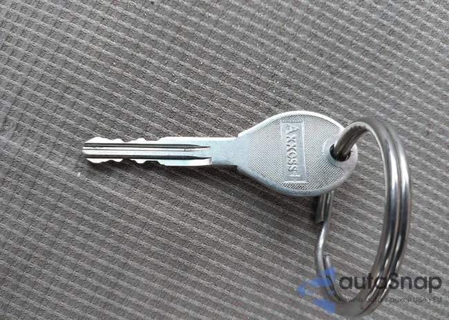 JF1SG63647H723634: 44120943