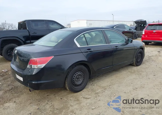 1HGCP2F39AA164186: 44120945