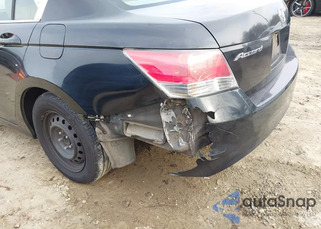 1HGCP2F39AA164186: 44120945