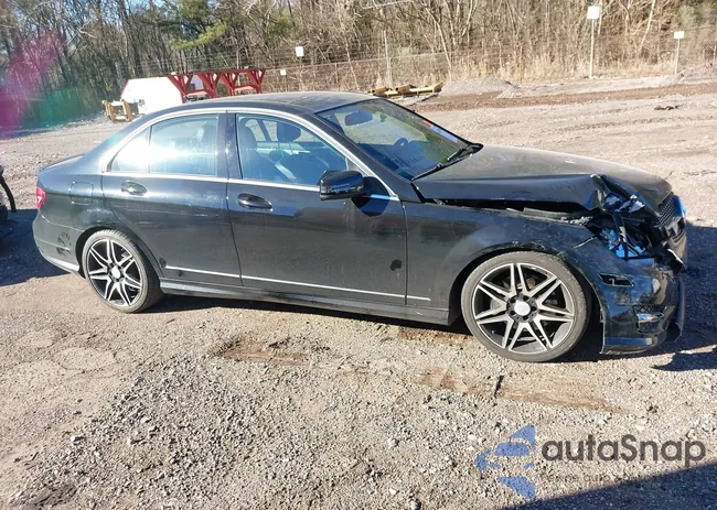 WDDGF8AB2DR255543: 44120992