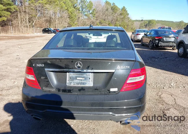 WDDGF8AB2DR255543: 44120992