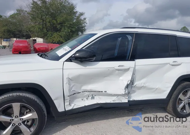 1C4RJJBG3N8548328: 44121023