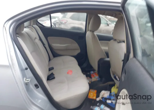 ML32F3FJ8HHF18630: 44121024