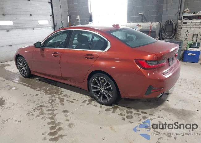 3MW5R7J00M8B96436: 44121037