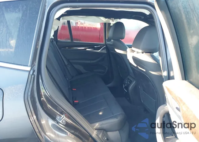 5UXTR7C54KLR51661: 44121047