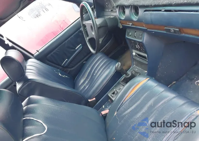 WDBAB23A7BB232079: 44121067