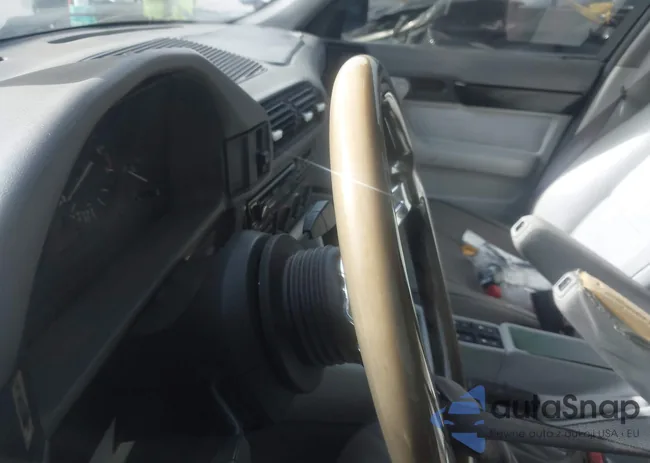 WBAHE6324SGF33970: 44120117