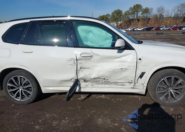 5UXJU4C05P9R21937: 44120125