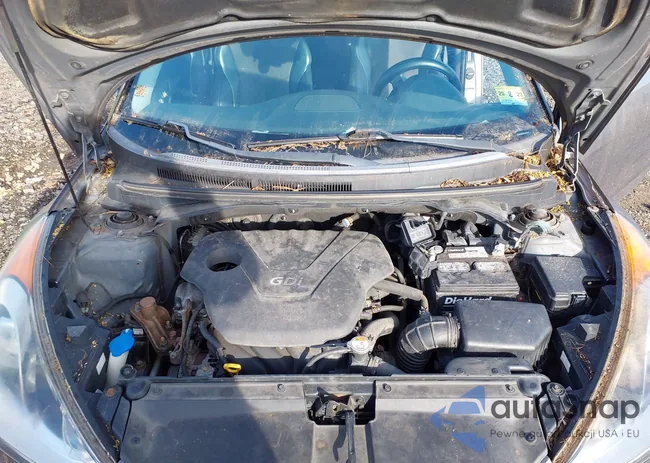 KMHTC6AD9CU068167: 44120159