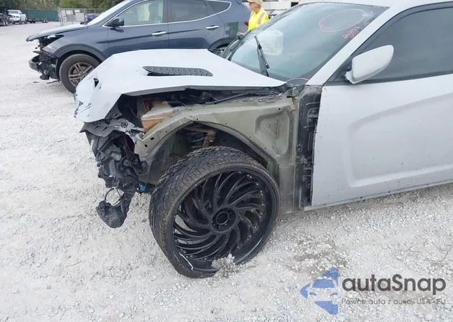 2C3CDXAT3DH693302: 44120197