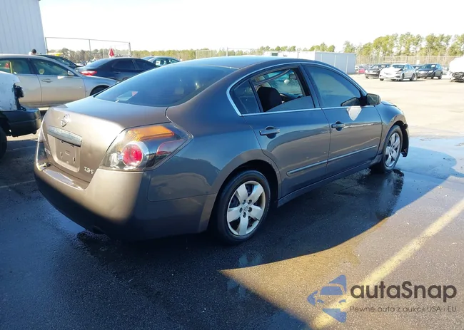 1N4AL21E67C213048: 44120208