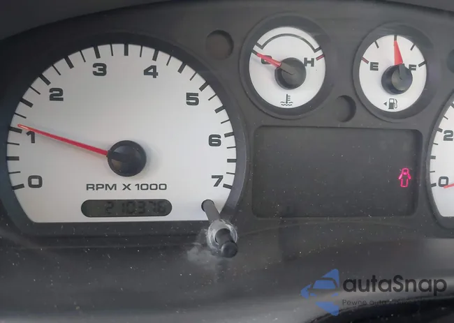 1FTYR10U44PB08751: 44120266