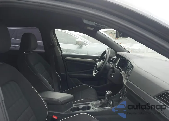 3VWBM7BU7RM047801: 44120281