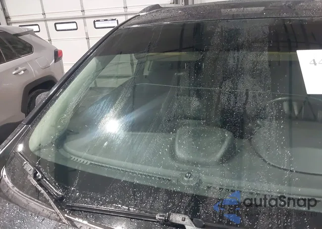 KL4CJGSB5EB733944: 44120366