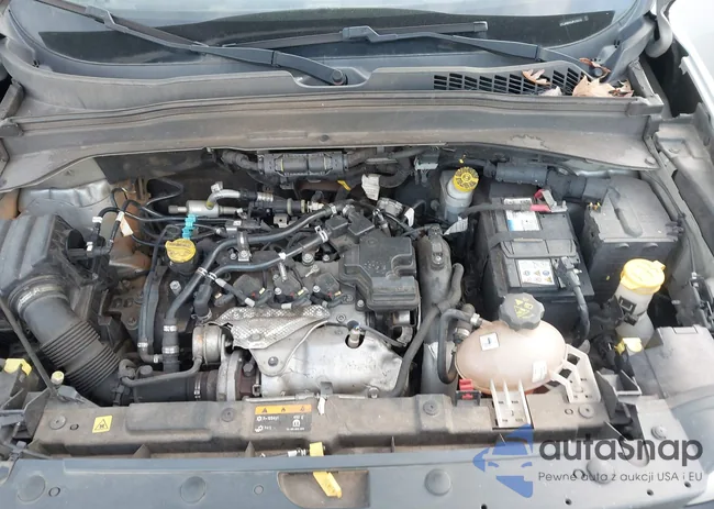 ZACCJABH0JPJ19310: 44120379