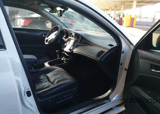 4T1BK3DB8BU410584: 44120470