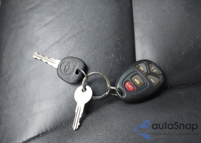 2G1WD57C091131192: 44121502