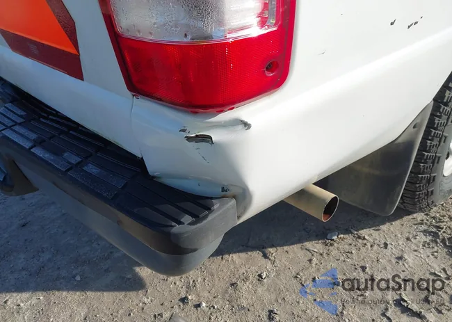 1FTYR11U97PA00404: 44121504