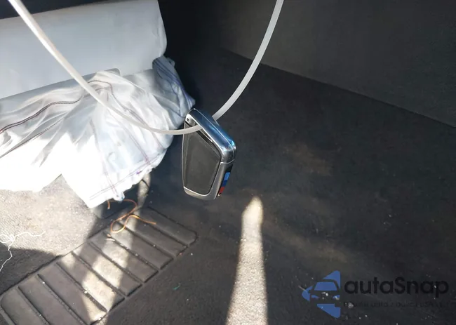 WBA5U7C03LFH17248: 44121544