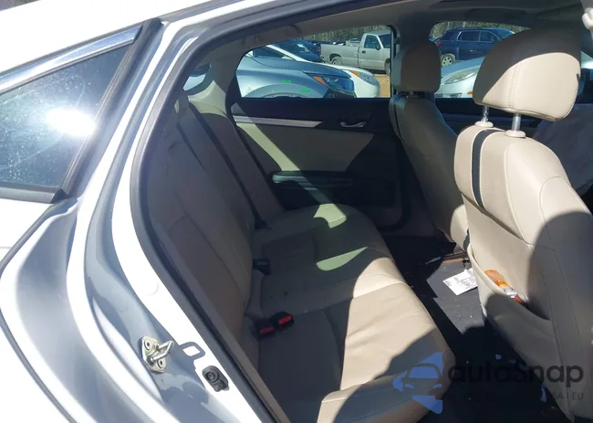 2HGFC1F71HH647866: 44121546