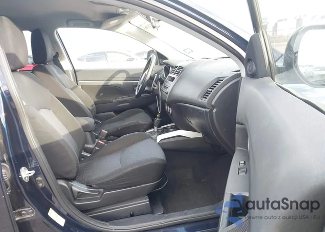 JA4AR4AU9BZ021683: 44121561