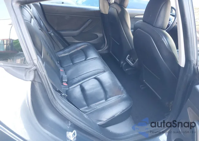 5YJ3E1EB0NF145739: 44121587