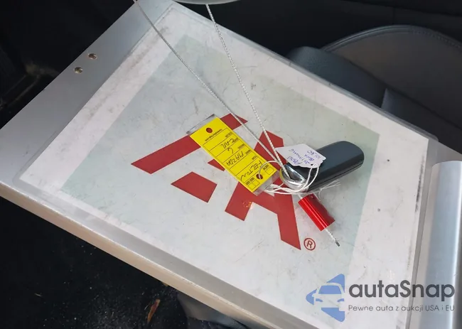 JM1GL1V58H1134079: 44121611