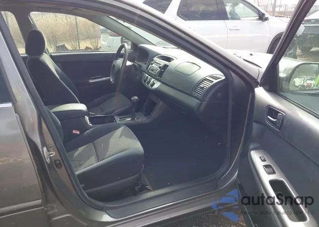 4T1BE32K45U943689: 44121663