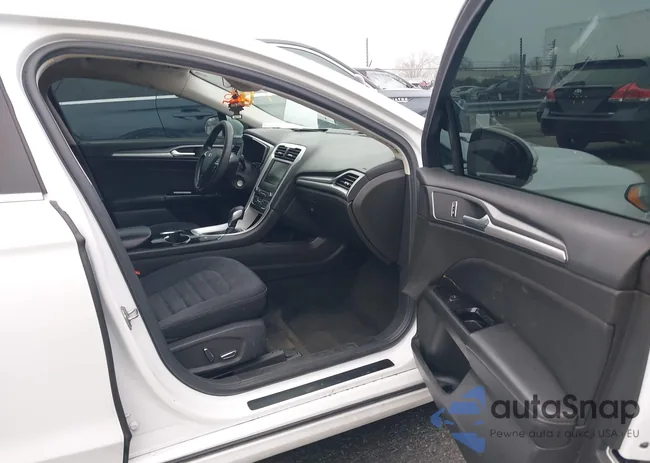 3FA6P0LU9GR368603: 44121675